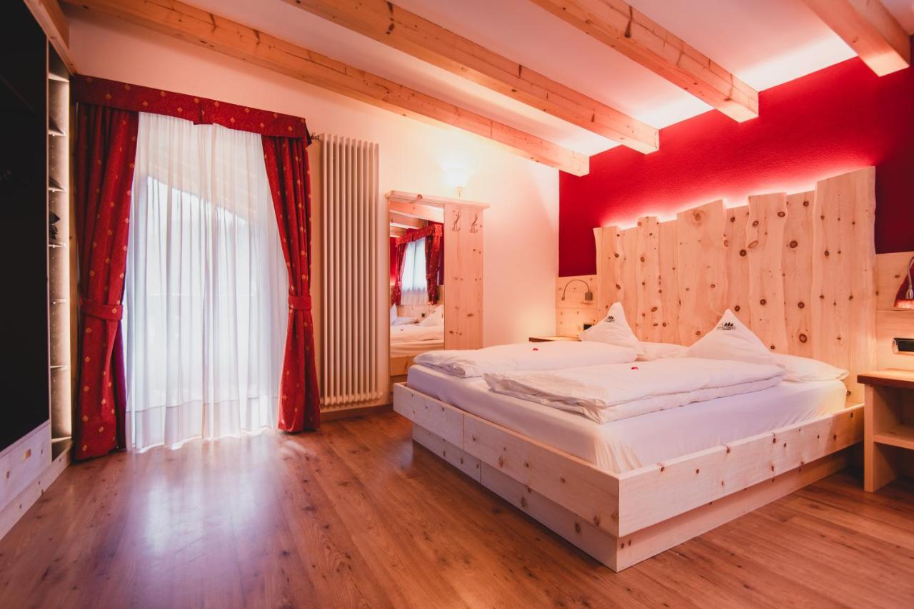 Hotel Zirmes Moena Esterno foto